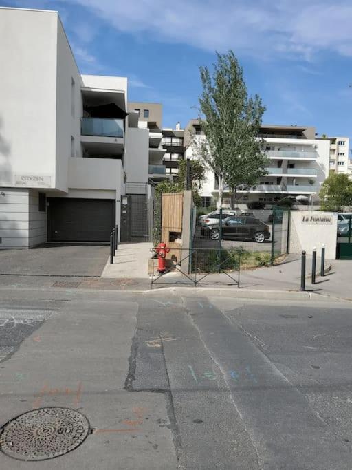 Magnifique Rooftop Duplex Climatise Familial, Aux Arceaux Montpellier Luaran gambar